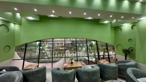 عکس کافه چکاوک بیسترو