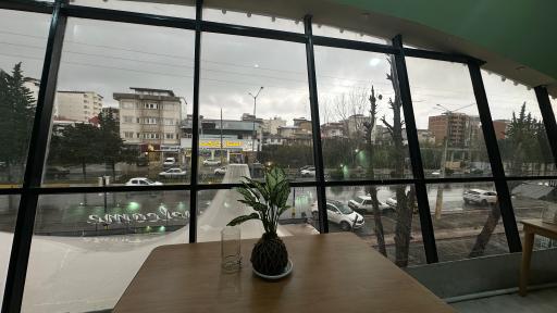 کافه چکاوک بیسترو