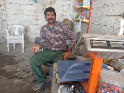 عکس دانه و پرده فروشی محسن