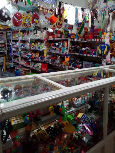 عکس لوازم التحریر کتابفروشی پیام انقلاب