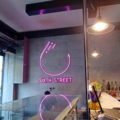 عکس کافی شاپ خیابان ششم 