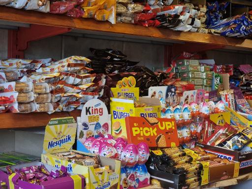 عکس کافه شادی