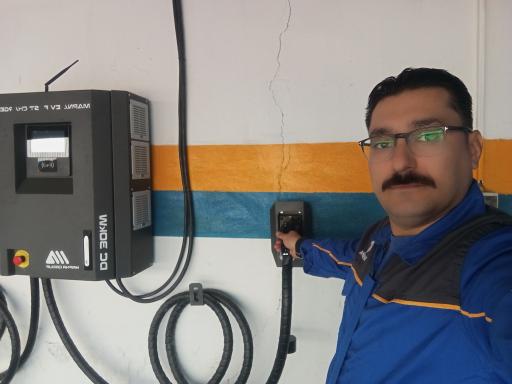 عکس ایستگاه شارژ سریع خودروهای برقی نمایندگی 2318 محمودوند