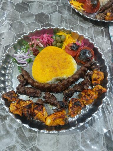 عکس کباب سرای رحیم زاده