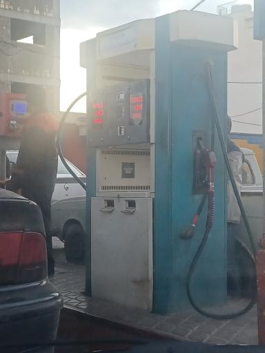 عکس پمپ بنزین امین