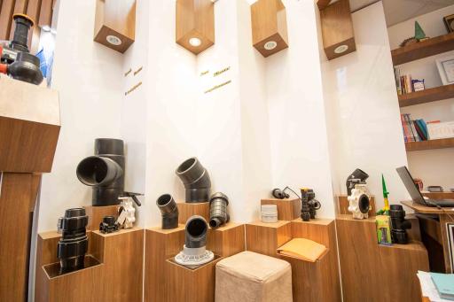 عکس کاوه گستر