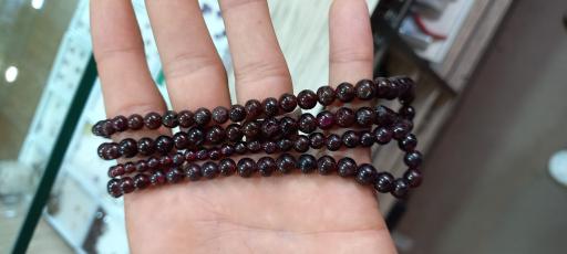 گالری طلا سنگهای قیمتی پیسوده