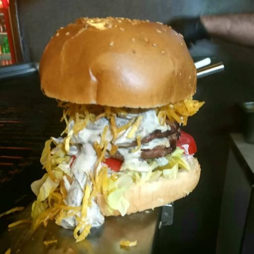 عکس کافه بیستون