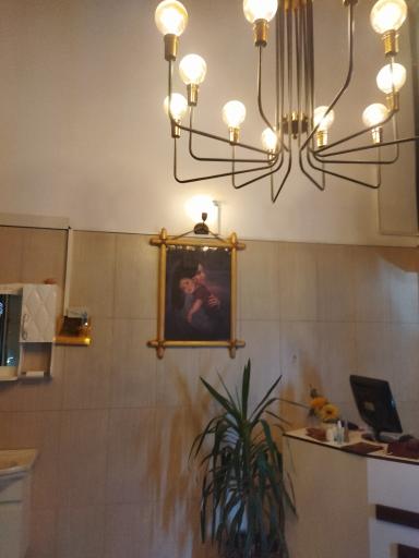 ساندویچ غرب