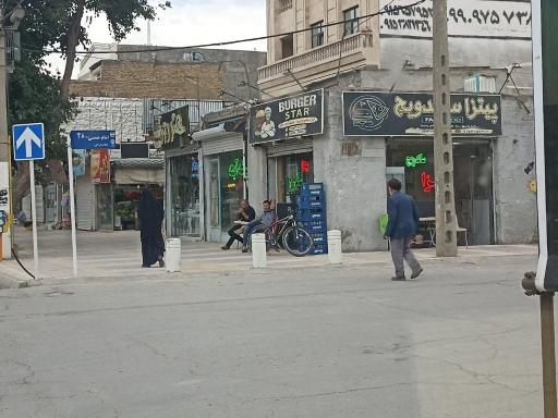 عکس پیتزا و ساندویچ استار