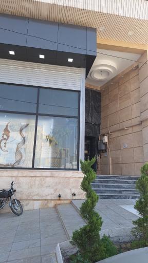 عکس ساختمان ایران زمین 