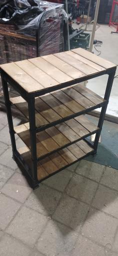 عکس قفسه ثامن