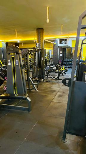 عکس آکادمی پرورش‌اندام دانیال