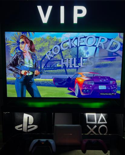 عکس گیم نت لیام