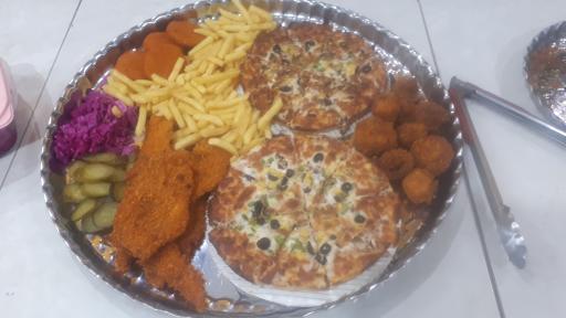 عکس سفره خانه سنتی لمکده