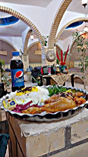 عکس سفره خانه سنتی لمکده