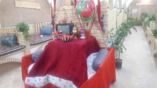 عکس سفره خانه سنتی لمکده