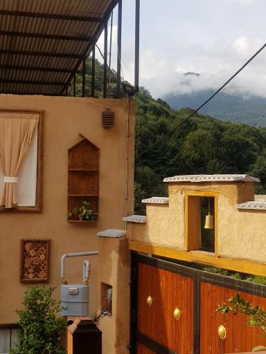 عکس اقامتگاه بومگردی وارش 