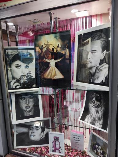 عکس گالری نقاشی جادوی هنر 