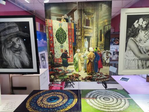 عکس گالری نقاشی جادوی هنر 