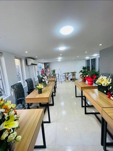 عکس هلدینگ املاک بام گلسار