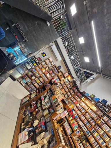 عکس کافه کتاب شازده کوچولو