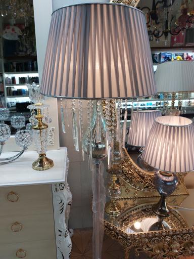 عکس فروشگاه عروس شهرما 