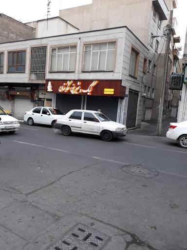 کیک و شیرینی شکرستان 