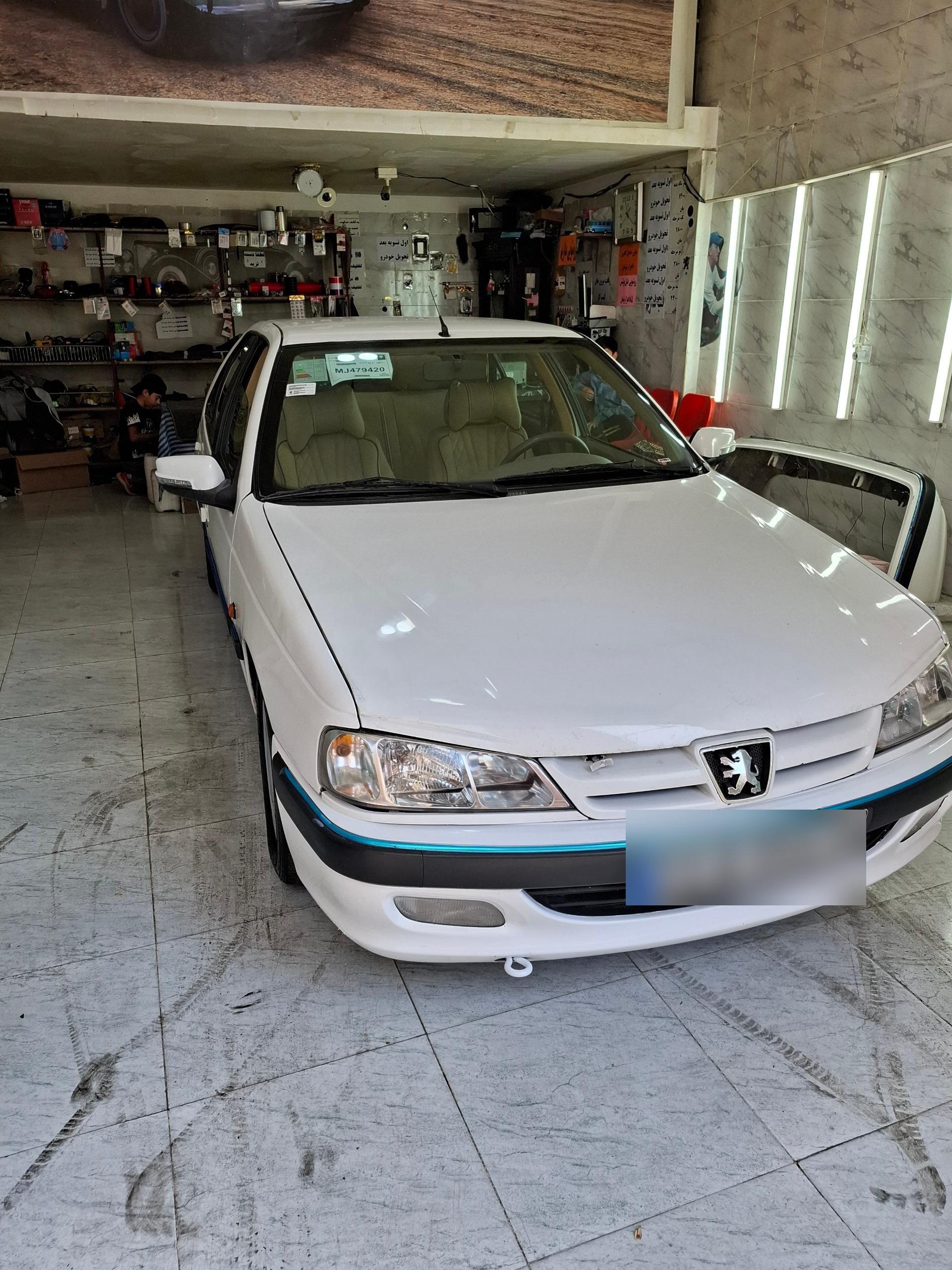 عکس پولیش واکس طوفان 