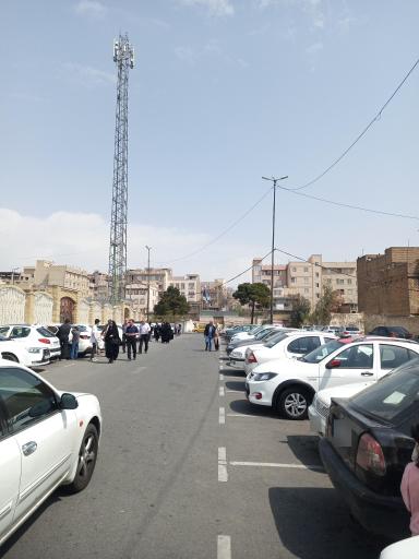 عکس پارکینگ حرم شاه عبدالعظیم