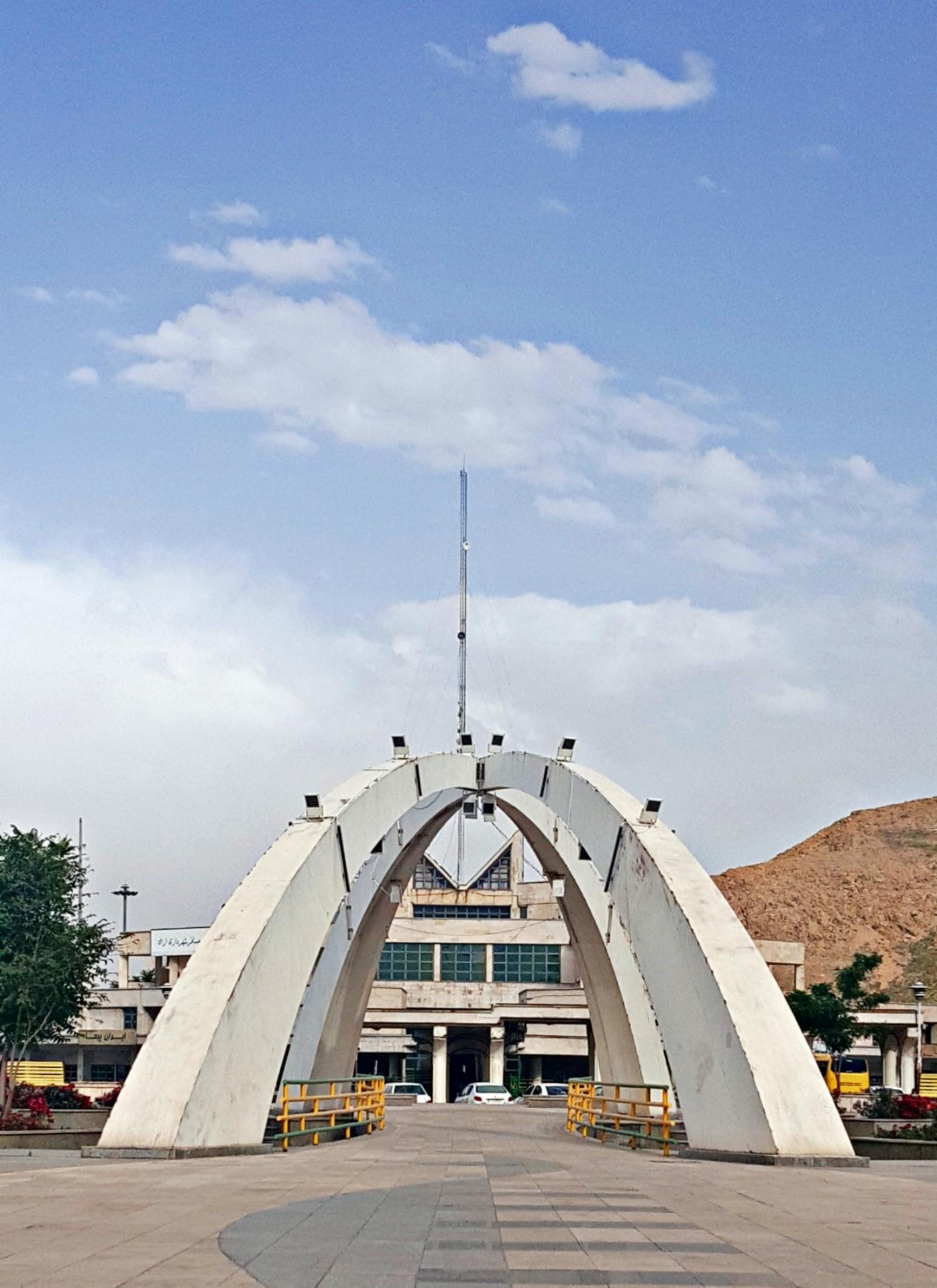 عکس ترمینال مسافربری مرکزی