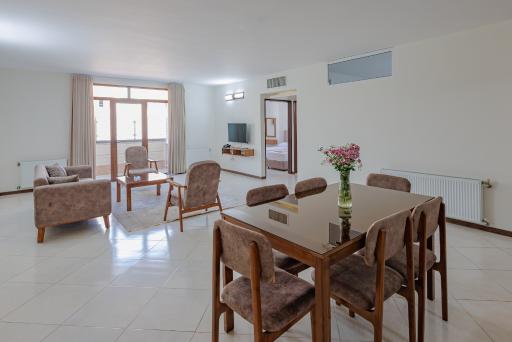 عکس هتل آپارتمان ناژوان