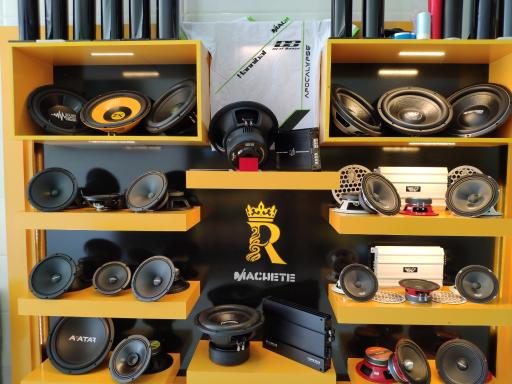 عکس مجموعه رویال استریو (شیشه دودی و سیستم صوتی)