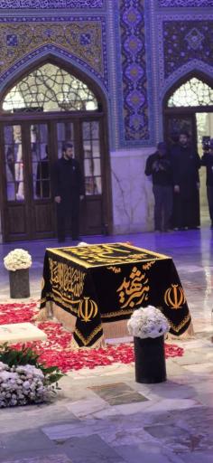 عکس آرامگاه رهبر شهید آیت الله العظمی سید علی حسینی خامنه‌ای 