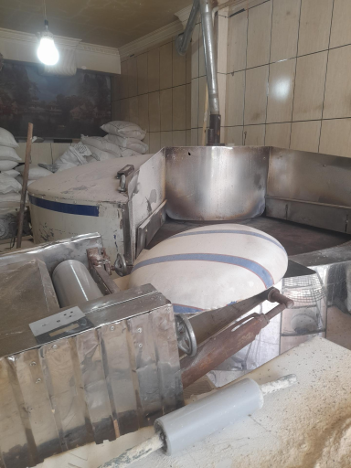 عکس نان تافتون سعید کلنگی 