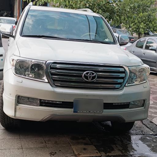 عکس شیشه اتومبیل علیجانی