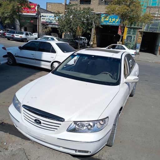عکس شیشه اتومبیل علیجانی
