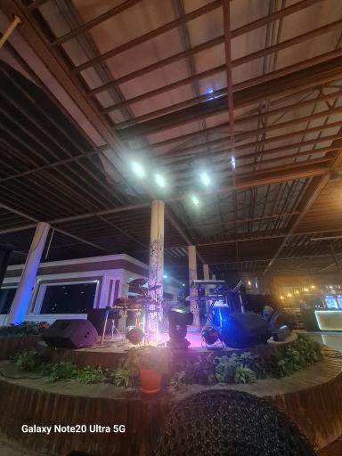 عکس رستوران رویال پارک