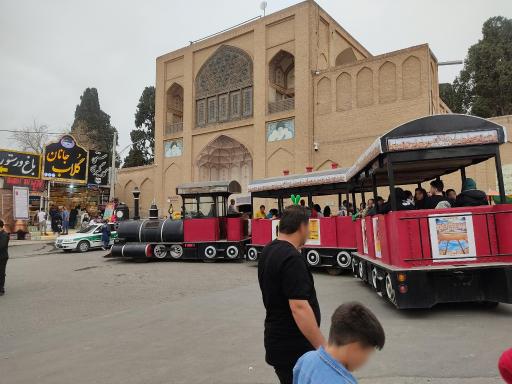 عکس درب ورودی باغ فین کاشان