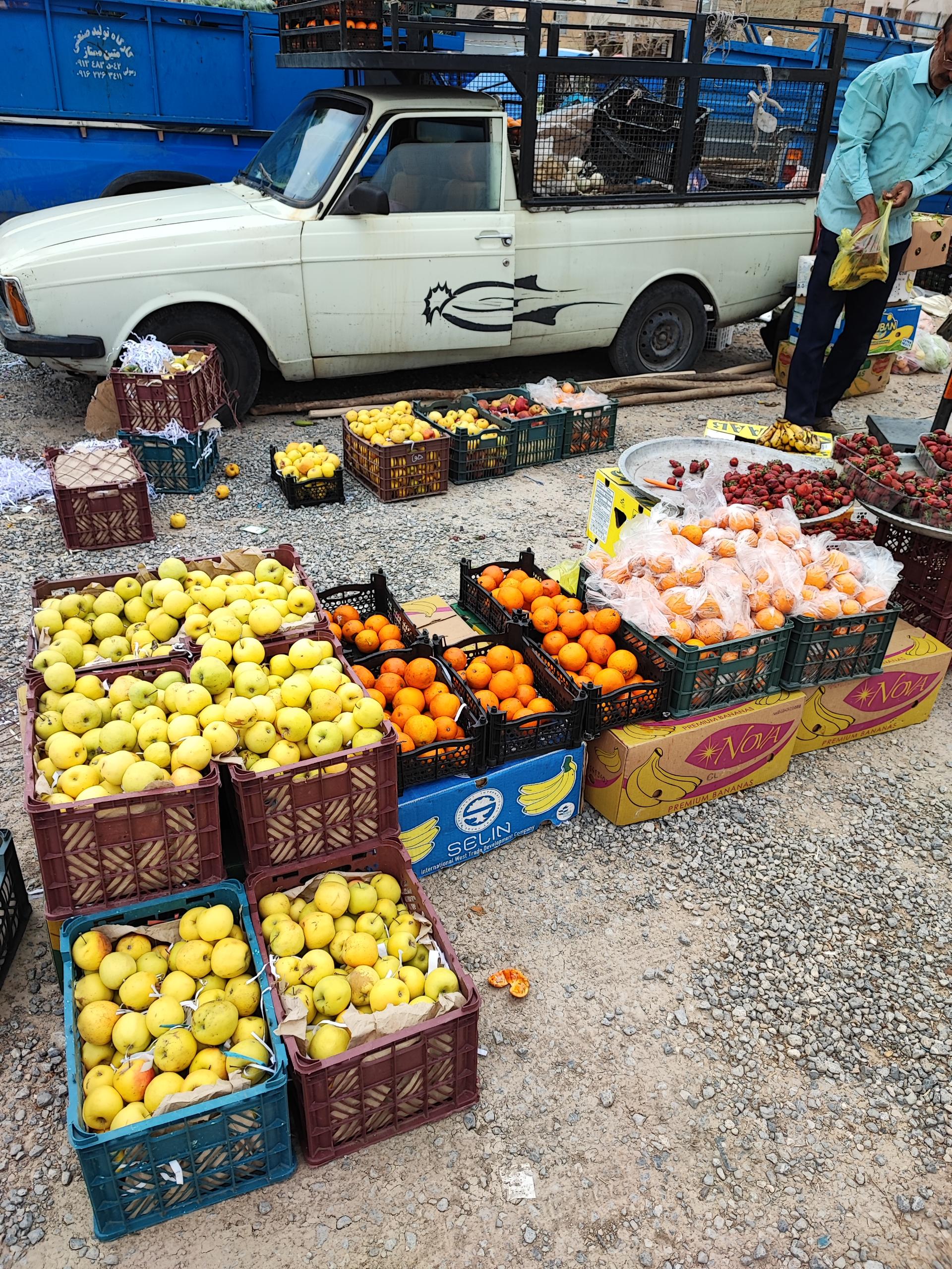 عکس پنج شنبه بازار