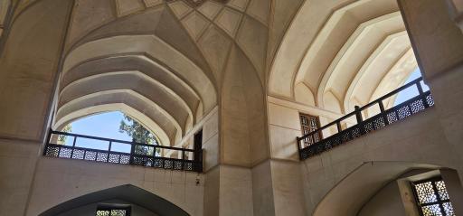 عکس درب ورودی باغ فین کاشان