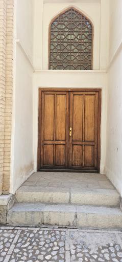 عکس درب ورودی باغ فین کاشان