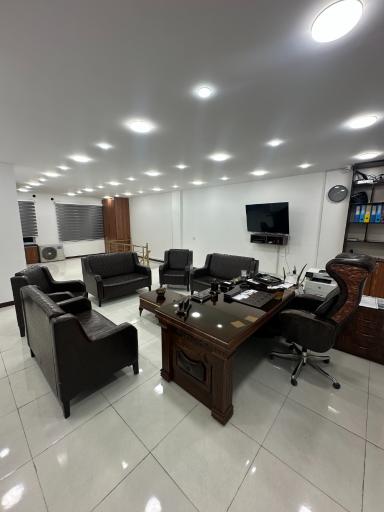عکس املاک پیروزی