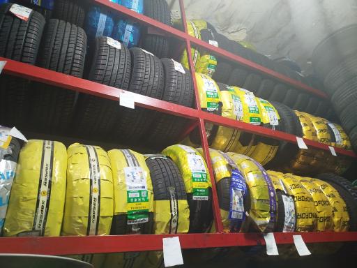 عکس فروشگاه مشهد لاستیک