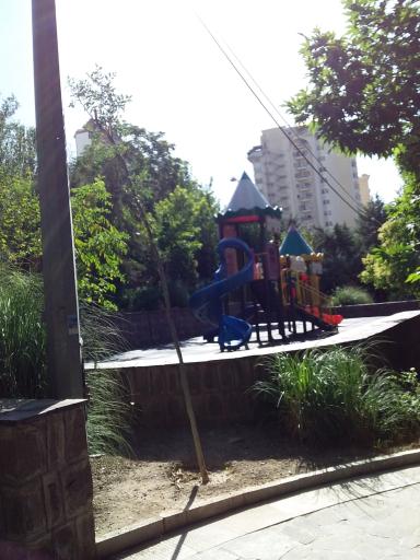 عکس بوستان آقابزرگی