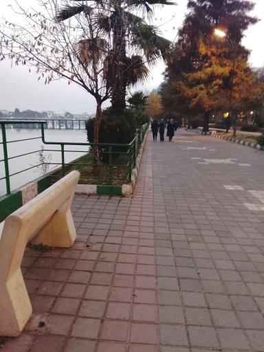 عکس دریاچه شیطان کوه لاهیجان