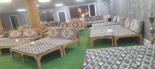 عکس سفره خانه شاه نشین