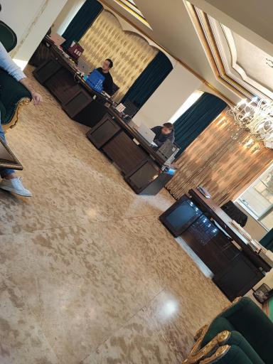 عکس شرکت اجاره خودرو ارمانوس رنت 