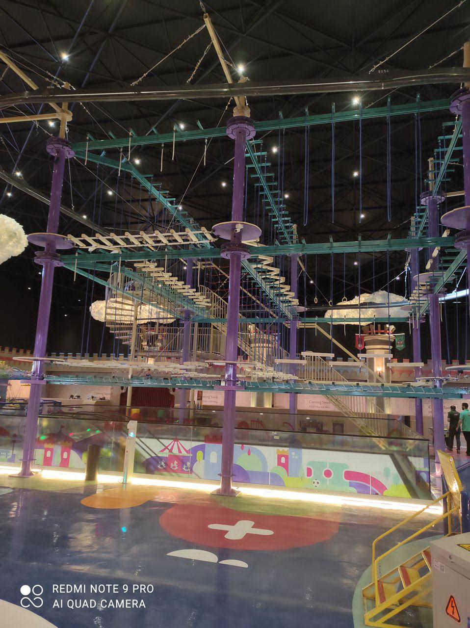 عکس شهر بازی و خانه بازی رنگین کمان