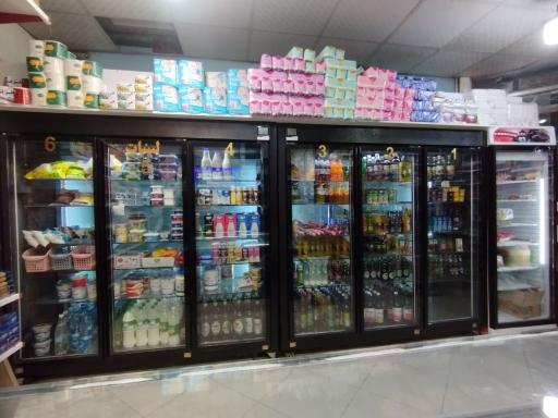 عکس فروشگاه موادغذایی اقتصاد